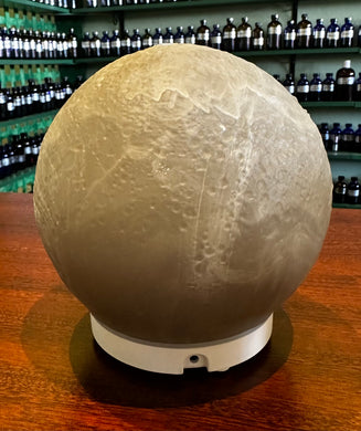Moon globe diffuser