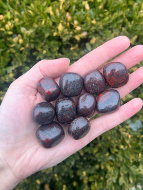 Red hematite tumble